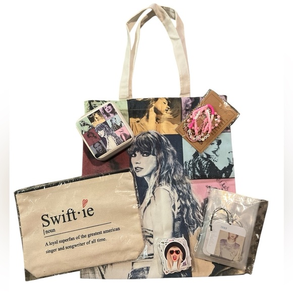 Taylor Swift Handbags - TAYLOR SWIFT SWIFTIE ERAS TORTURED POETS 1989 LOVER RED MERCH TOTE GIFT SET